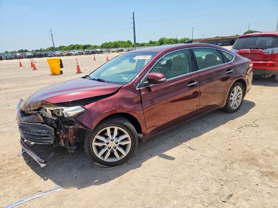 2013 TOYOTA Avalon