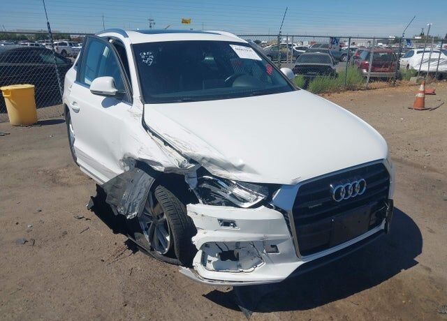 2017 AUDI Q3