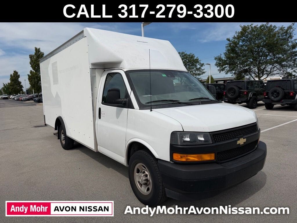 2022 CHEVROLET Express