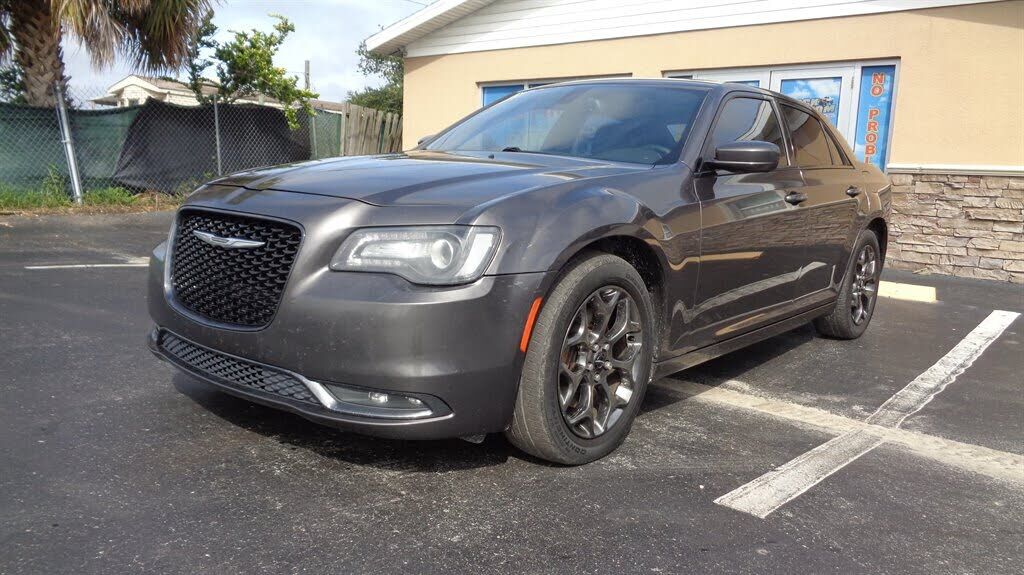 2016 CHRYSLER 300