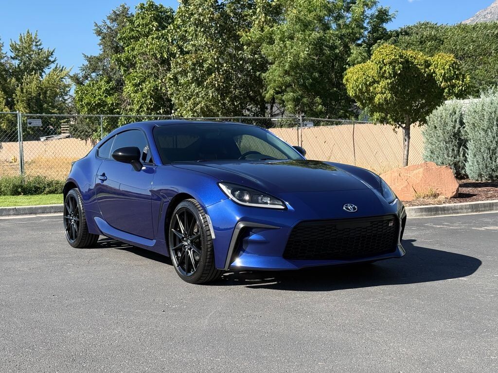 2023 TOYOTA GR86