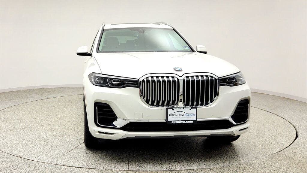 2020 BMW X7