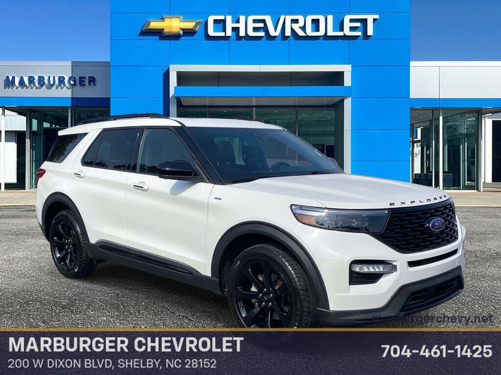 2023 FORD Explorer