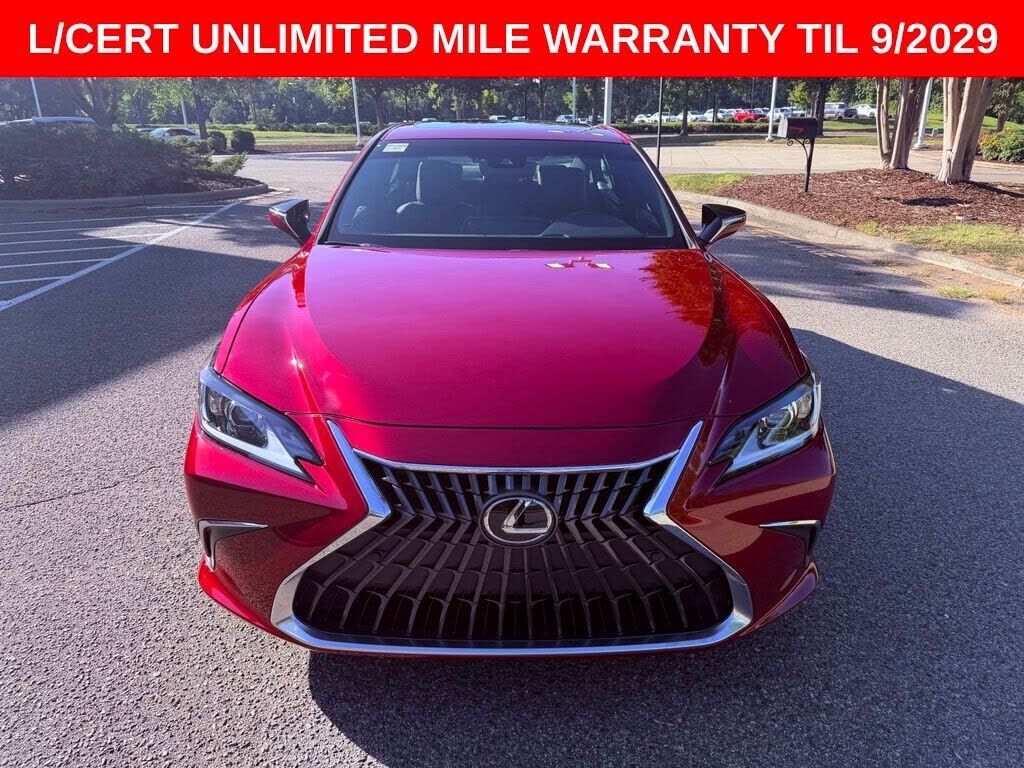 2024 Lexus ES