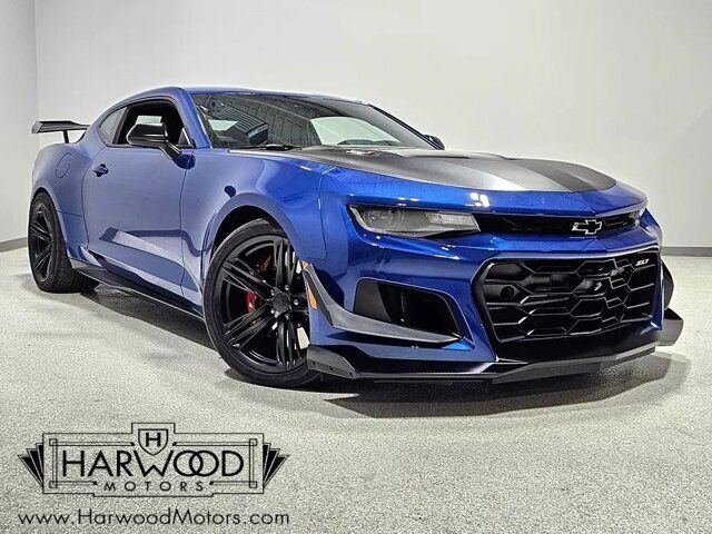 2023 CHEVROLET Camaro