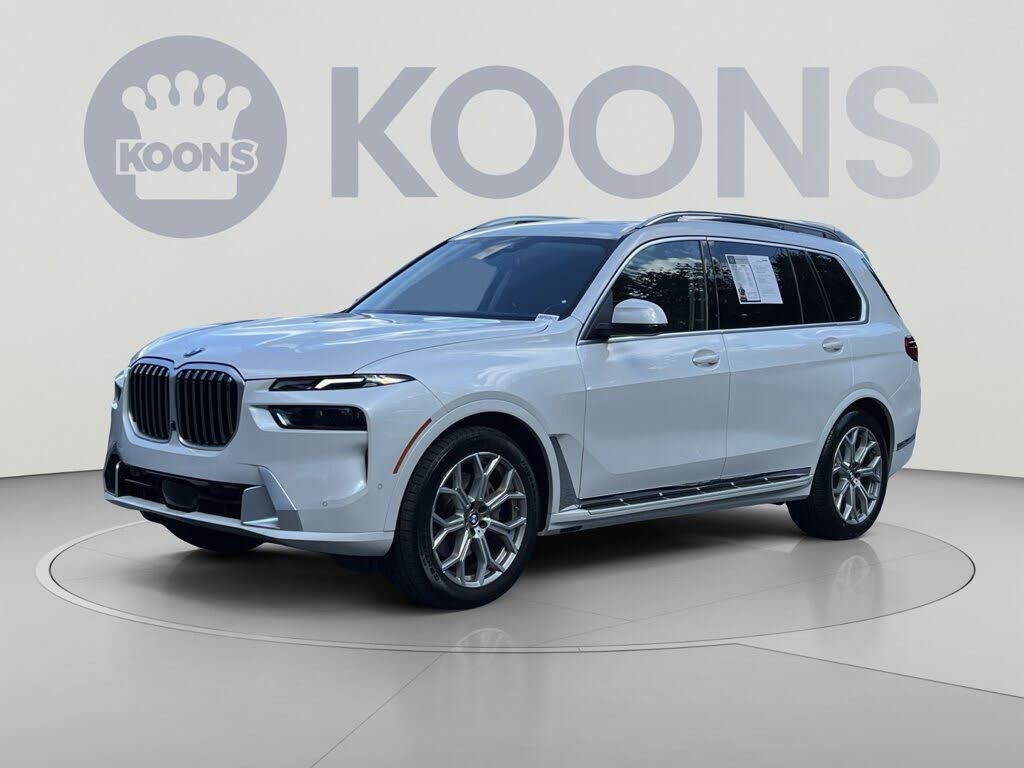 2025 BMW X7