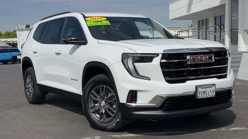 2025 GMC Acadia