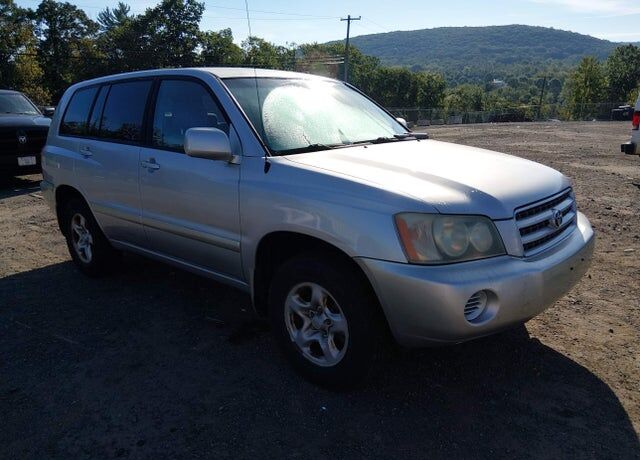 2003 TOYOTA Highlander