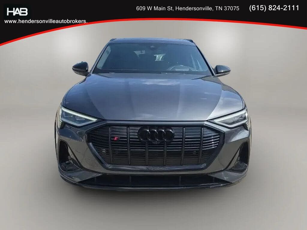 2022 Audi e-tron