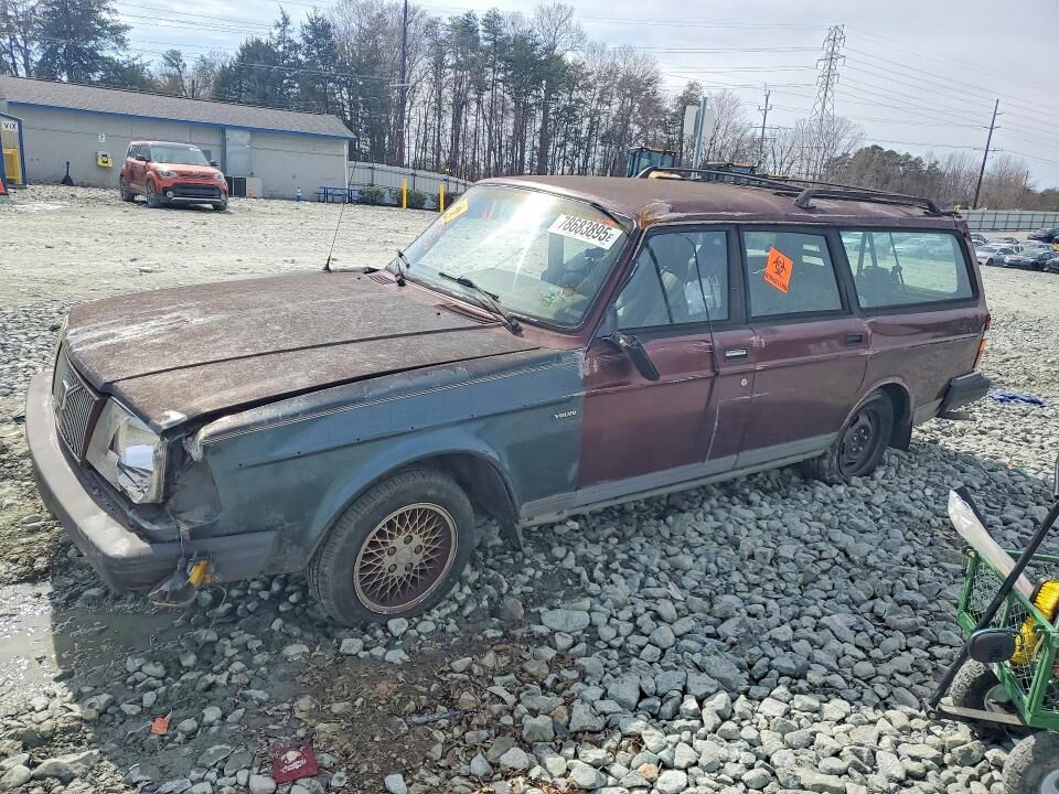 1993 VOLVO 240 Series