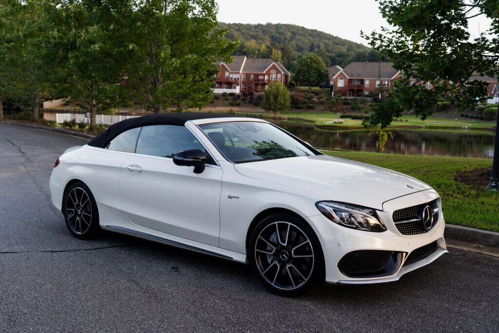 2017 MERCEDES-BENZ C-Class