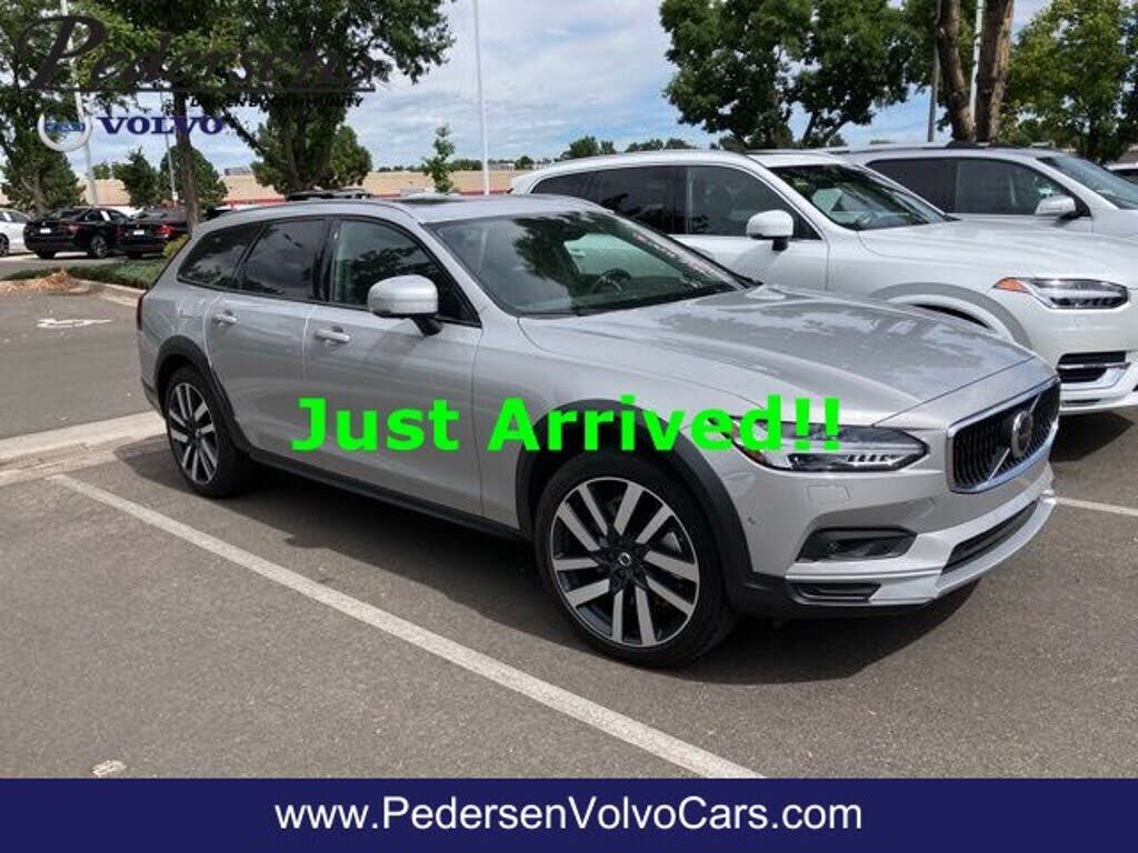 2025 VOLVO V90CC