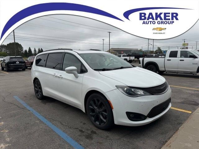 2020 CHRYSLER Pacifica