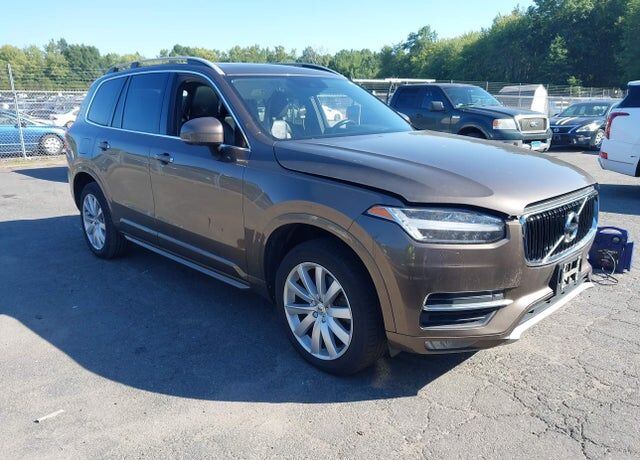 2016 VOLVO XC90