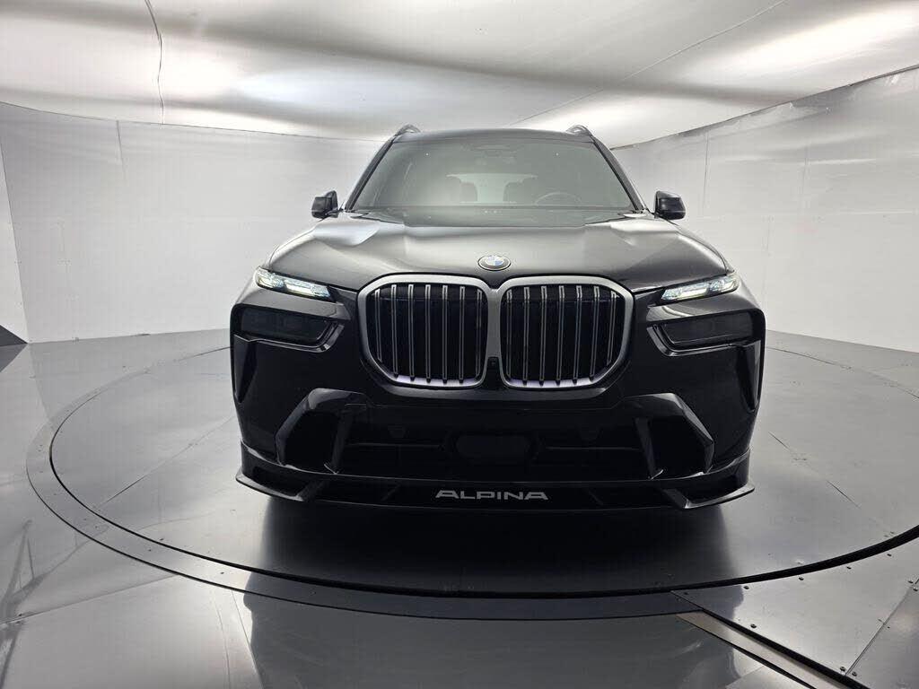 2024 BMW X7