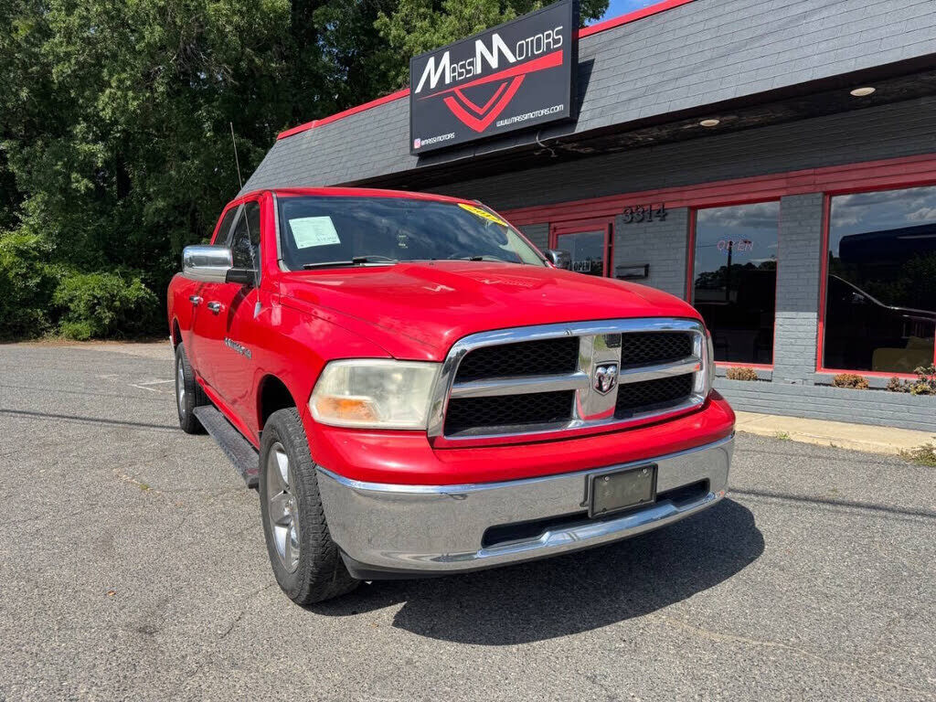 2012 DODGE Ram