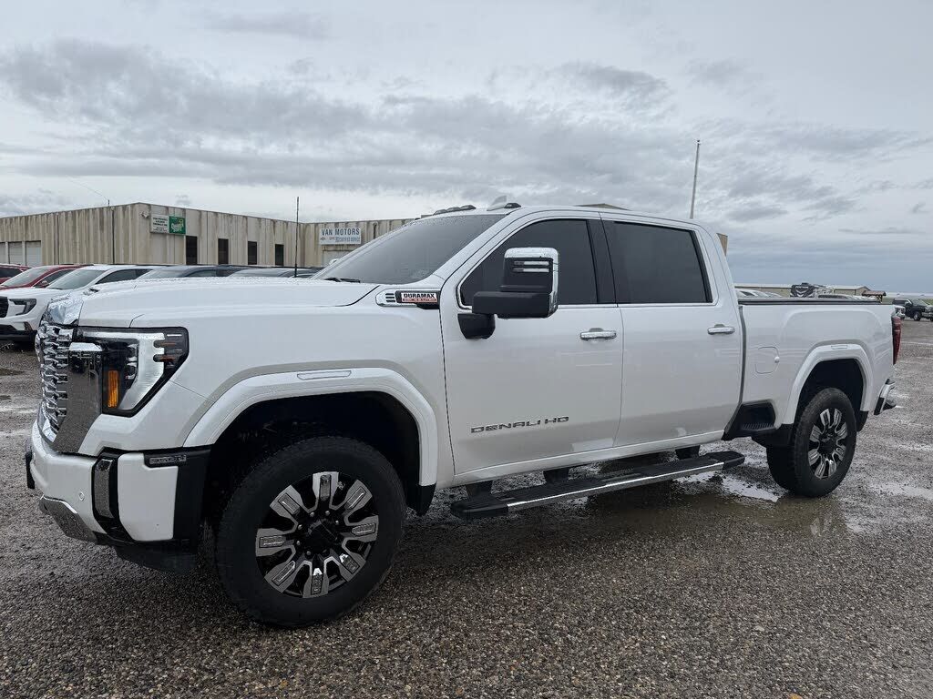 2025 GMC Sierra HD