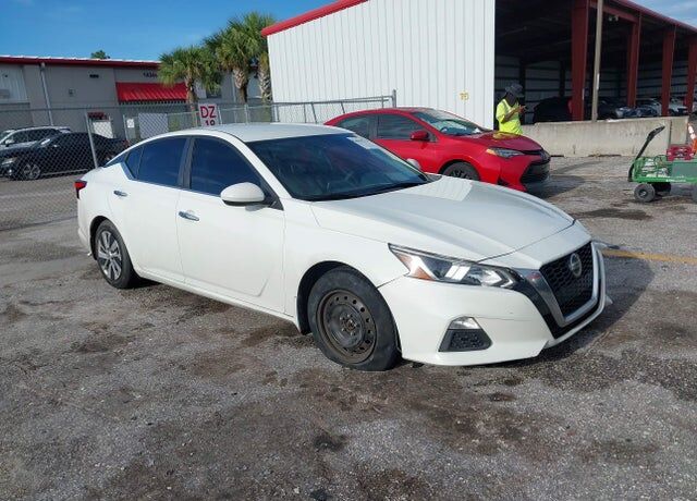 2020 NISSAN Altima