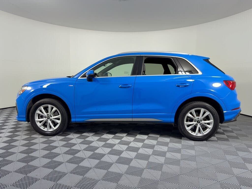 2023 Audi Q3
