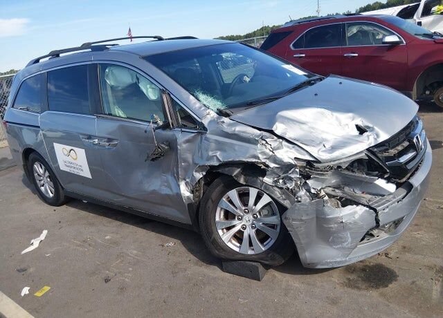 2016 HONDA Odyssey