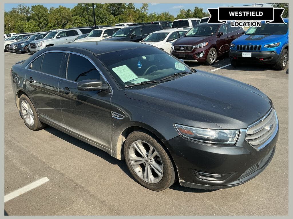 2017 FORD Taurus