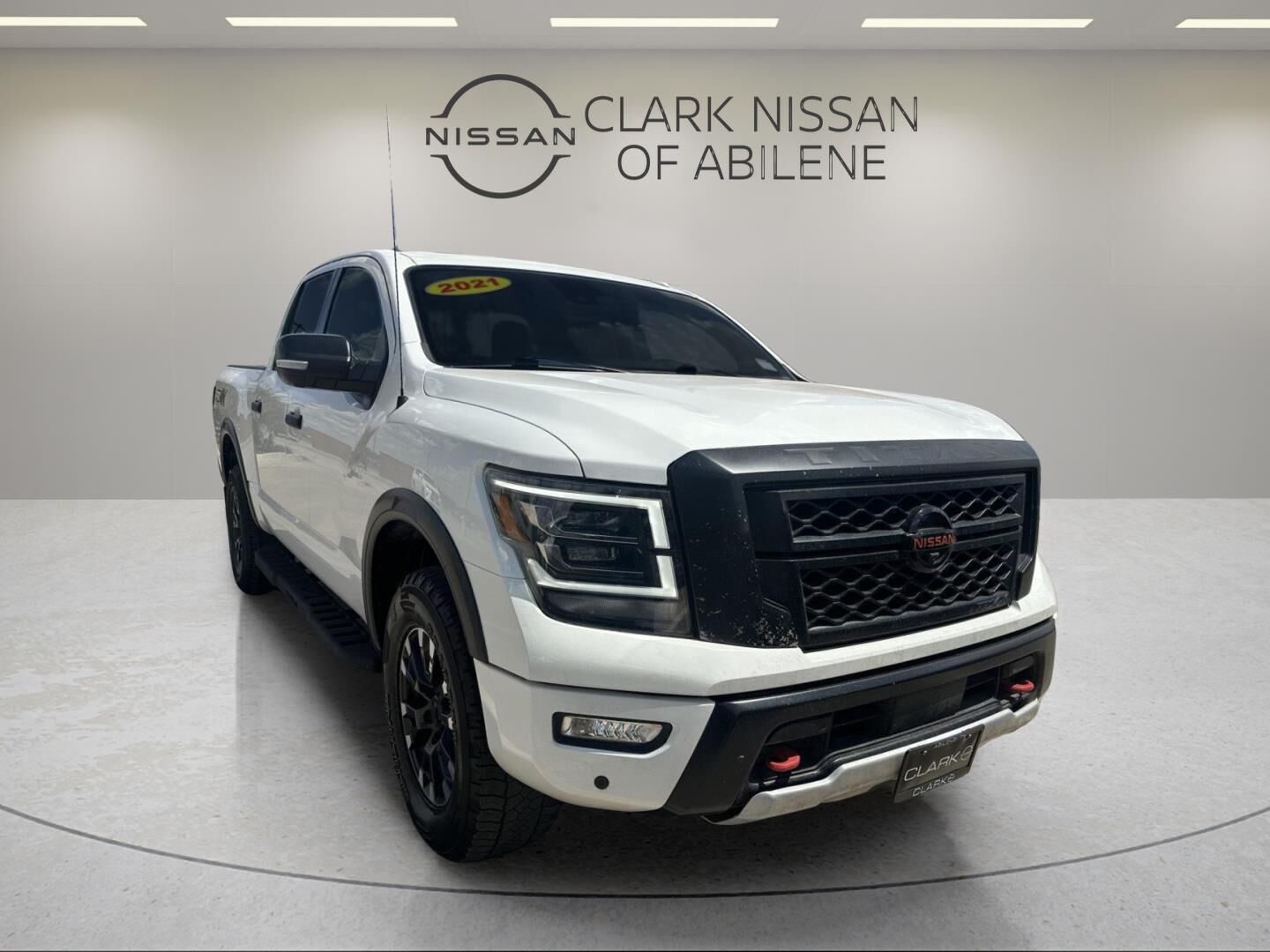 2021 NISSAN Titan