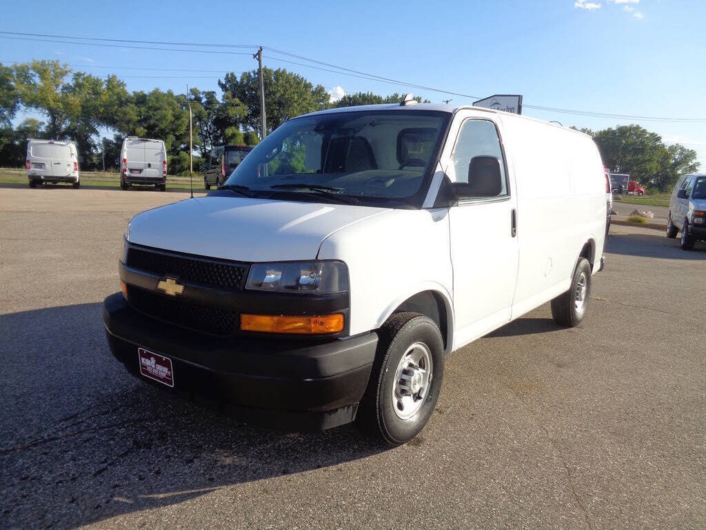 2021 CHEVROLET Express