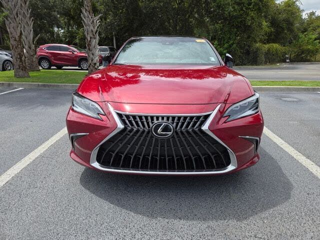 2025 Lexus ES