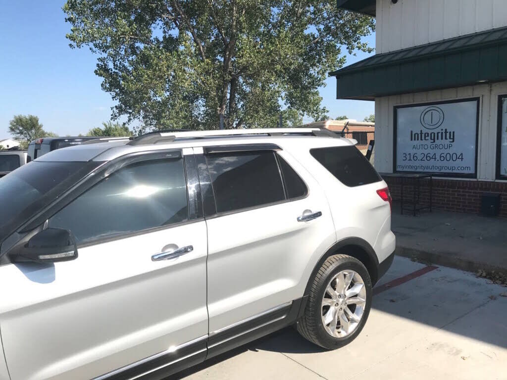 2014 FORD Explorer