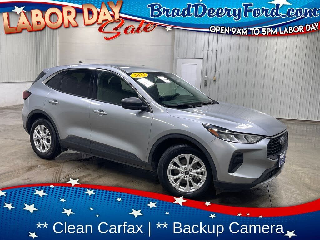 2024 FORD Escape