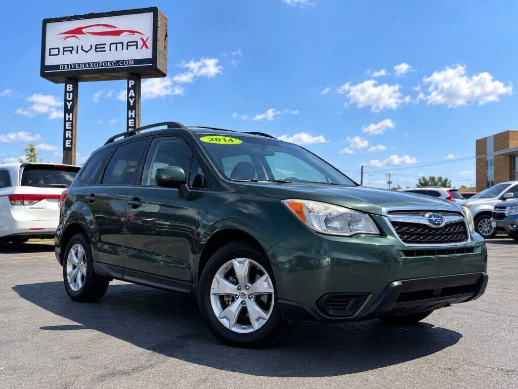 2014 SUBARU Forester