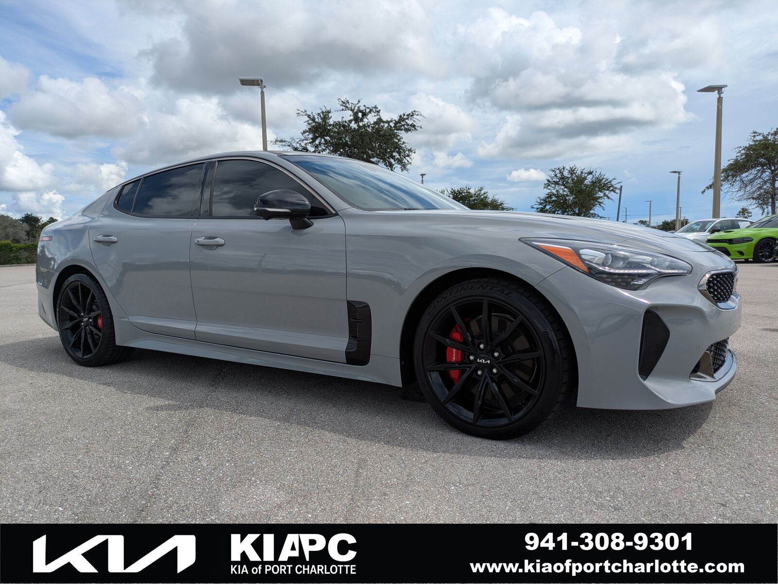 2023 KIA Stinger