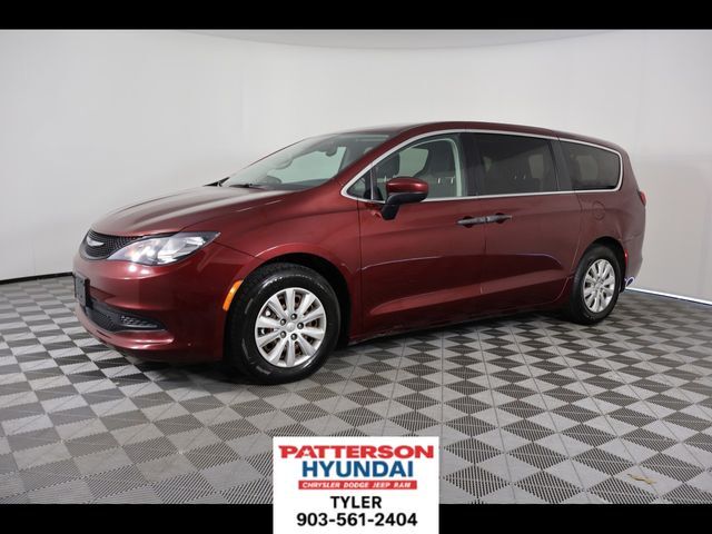 2021 CHRYSLER Voyager
