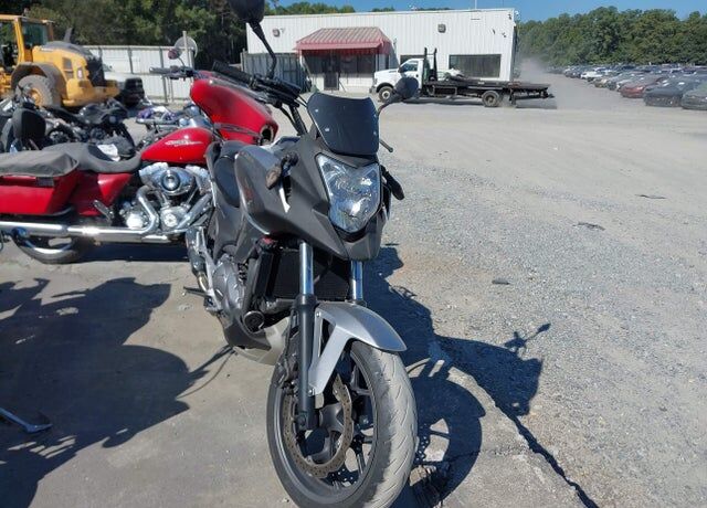 2012 HONDA NC700X