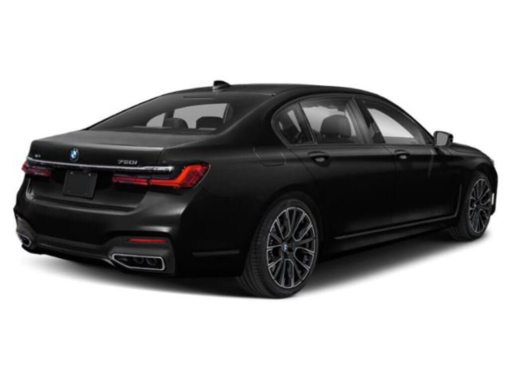 2021 BMW 750i