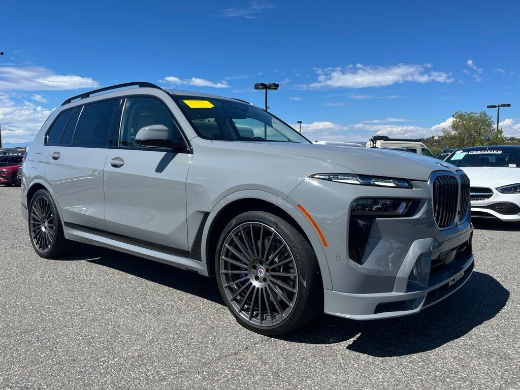 2025 BMW X7