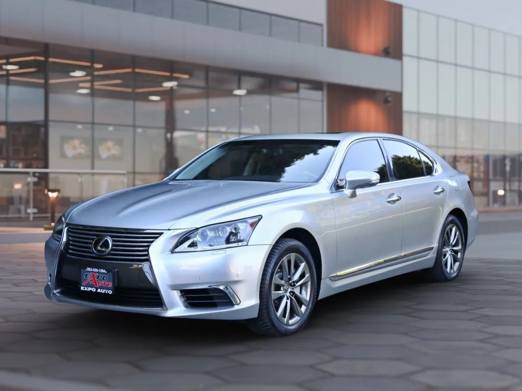 2013 Lexus LS