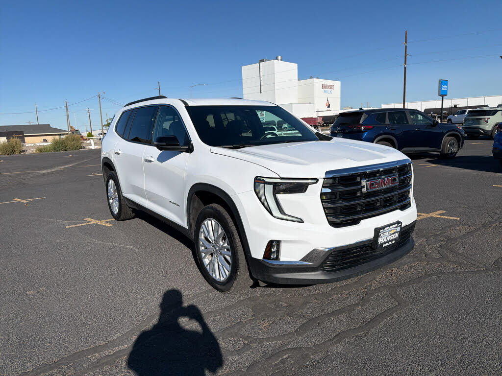 2026 GMC Acadia