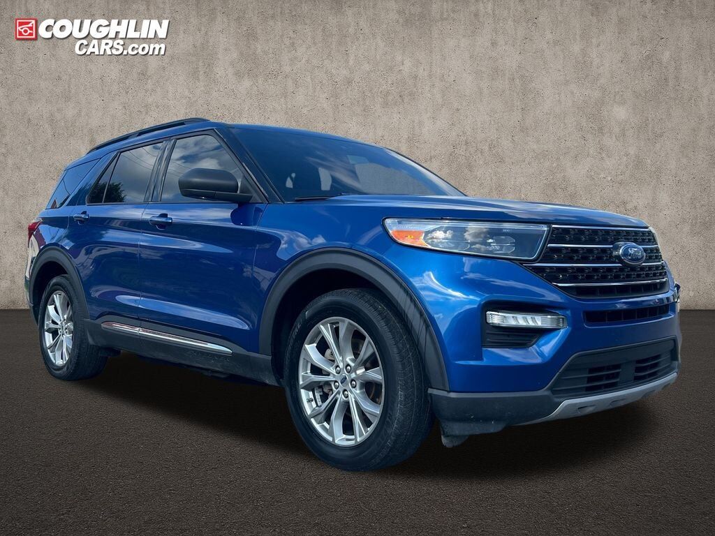 2021 FORD Explorer