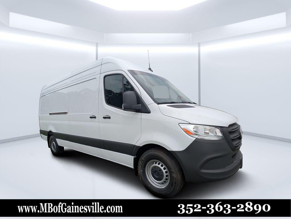 2026 MERCEDES-BENZ Sprinter
