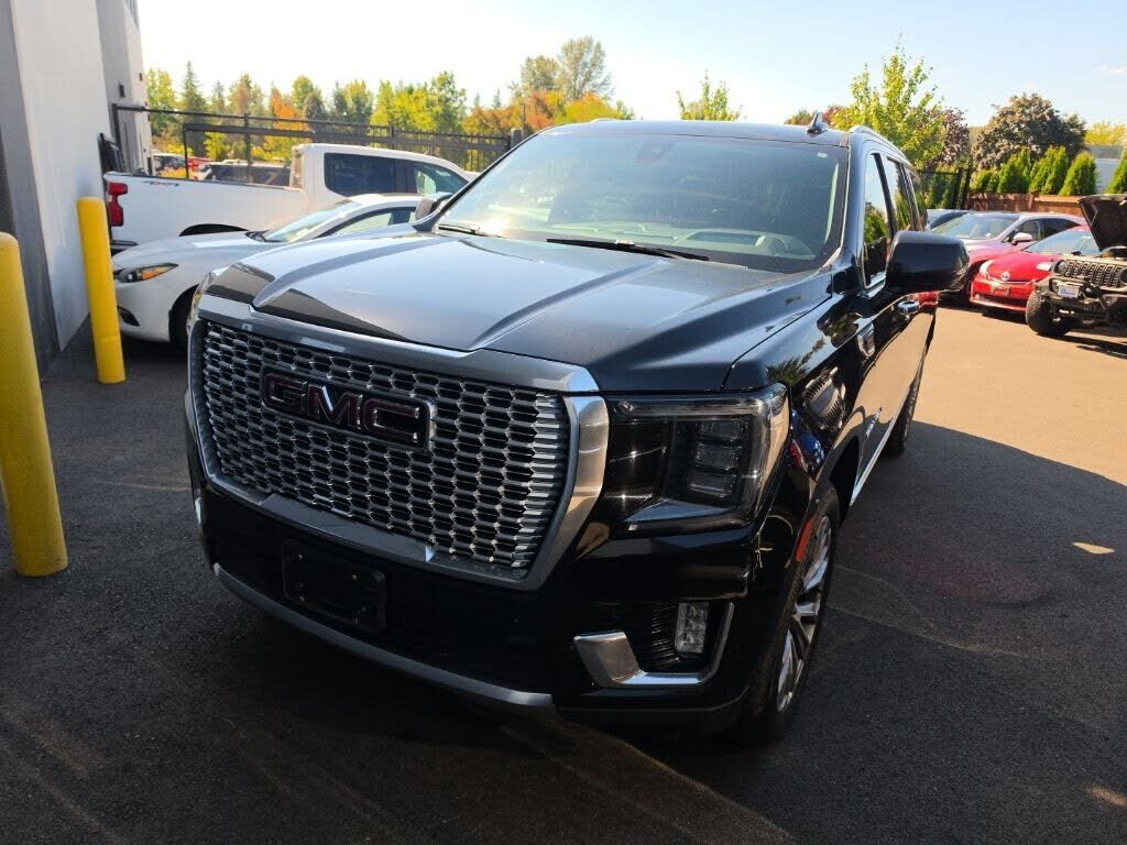 2022 GMC Yukon XL