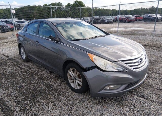 2013 HYUNDAI Sonata