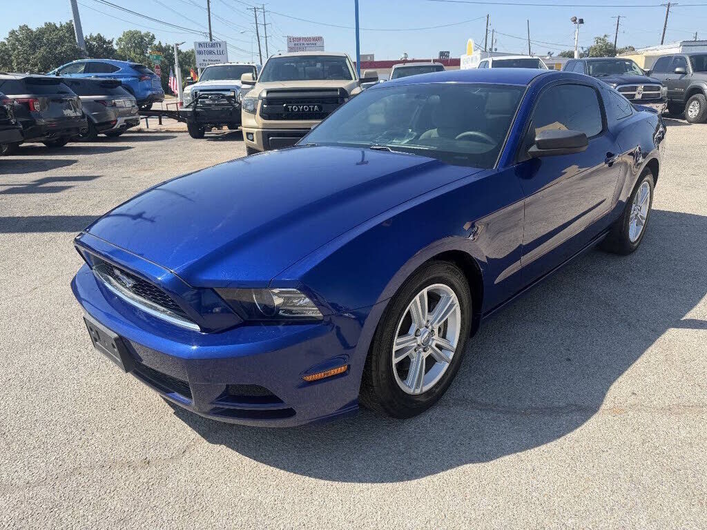 2013 FORD Mustang