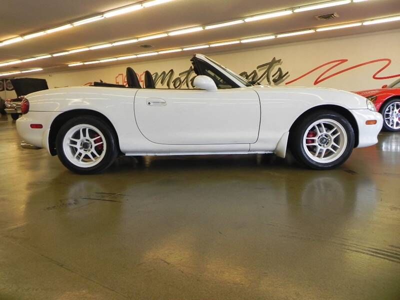 2001 MAZDA MX-5