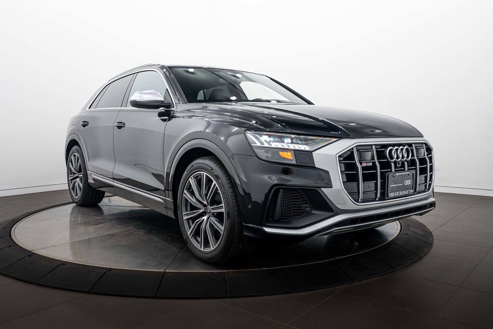 2023 Audi SQ8