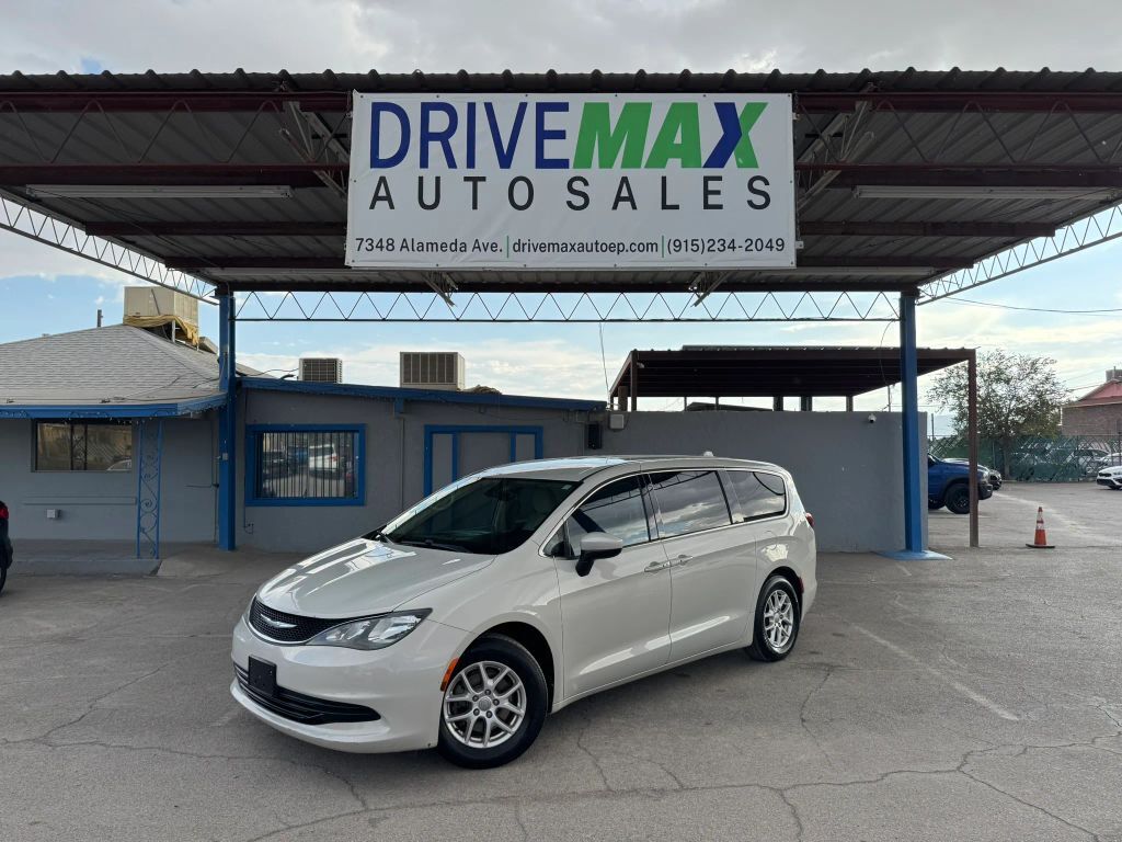 2017 CHRYSLER Pacifica