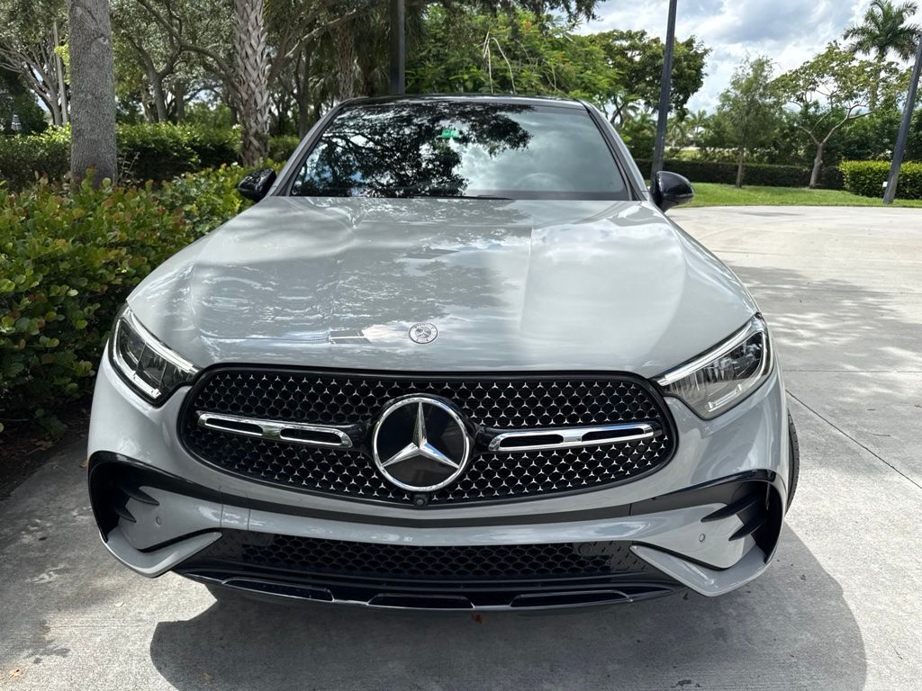 2025 Mercedes-Benz GLC-Class