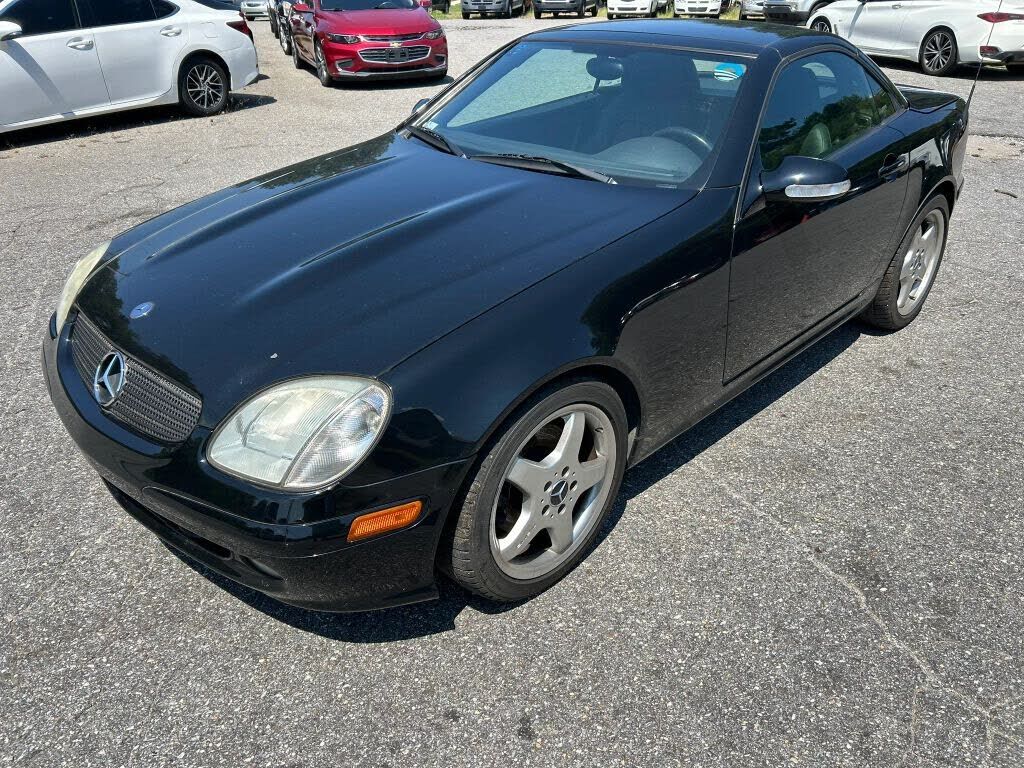 2004 MERCEDES-BENZ SLK-Class