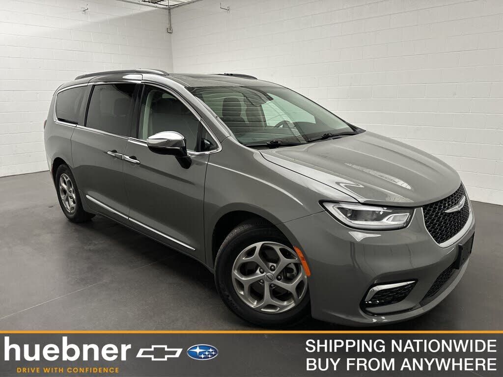 2023 CHRYSLER Pacifica