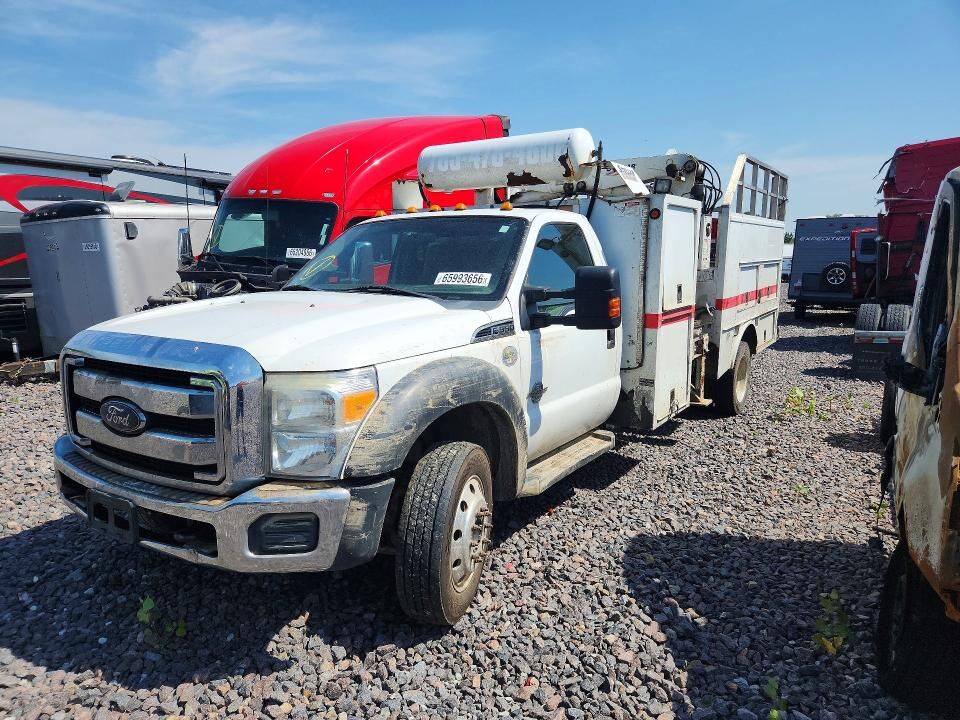 2012 FORD F-550